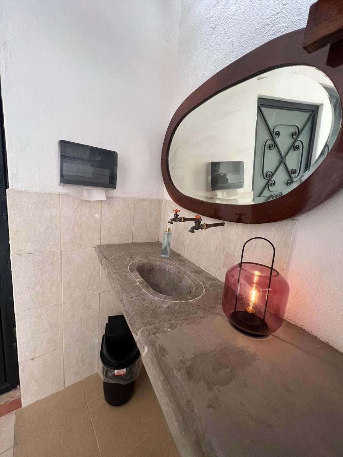 Hostal Luna 49 Керетаро Экстерьер фото